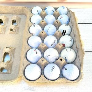 18 Pack Used Assorted Golf Balls, Dunlop, Titleist, Cougar, Wilson | Clean
